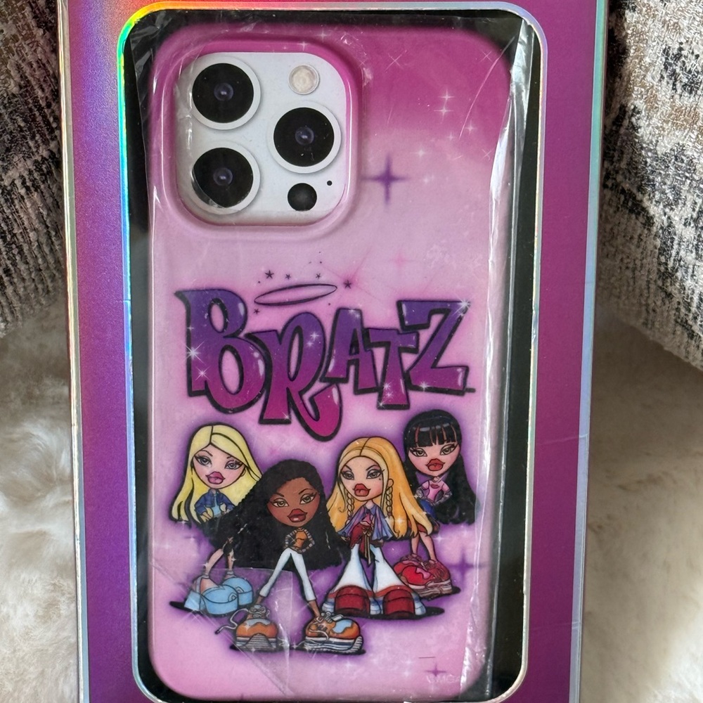🌷Velvet Caviar Bratz 14 Pro Max iPhone MagSafe Phone Case